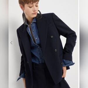 Renfrew black blazer sz 2 Features double breasted front